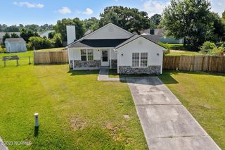 404 Hedgerow Lane, Jacksonville, NC 28546