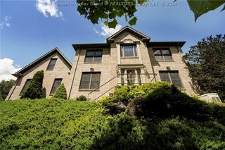 34 Cheyenne Ln, Elkview, WV 25071