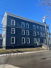 16 Prescott St #2, Lewiston, ME 04240