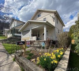 15 Jefferson St, Johnstown, PA 15905