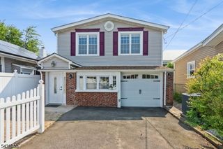 221 Madison St, Linden, NJ 07036