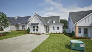 1067 Woodland Ln, Opelika, AL 36801