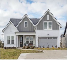 2001 S  Byrnes St, Smyrna, TN 37167