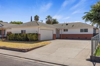 418 Lupton St, Manteca, CA 95337