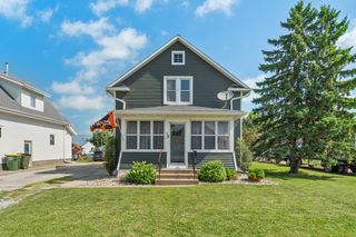 611 E  1st St, Madrid, IA 50156
