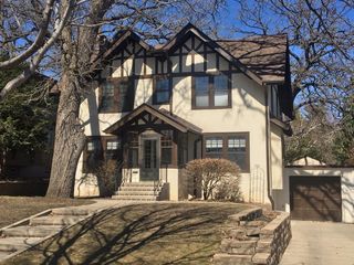 1810 W  49th St, Minneapolis, MN 55419
