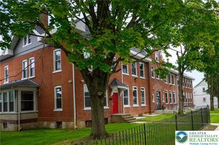 1012 2nd St N, Catasauqua, PA 18032