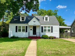 1376 E  Norcova Dr, Norfolk, VA 23502
