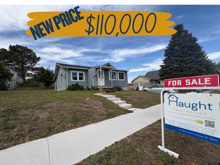406 S  Maple St, Lusk, WY 82225