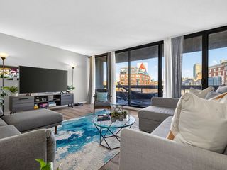 566 Commonwealth Ave #401, Boston, MA 02215