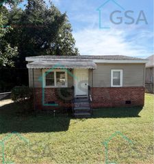 206 King St, Greer, SC 29651