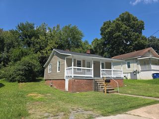 321 W  23rd St, Winston Salem, NC 27105