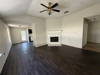 4451 Posada Dr, Dallas, TX 75211