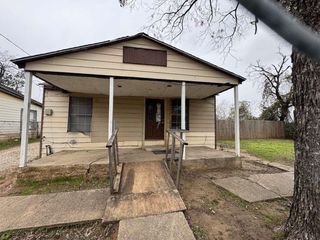 3355 Brantley St, Dallas, TX 75212