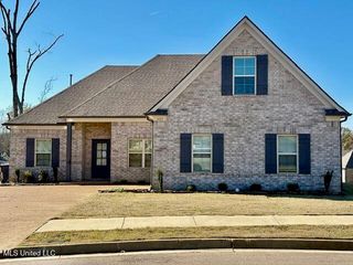 1123 Peggy Cv, Hernando, MS 38632