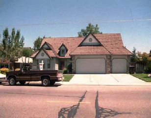 228 Manley Rd, Ripon, CA 95366