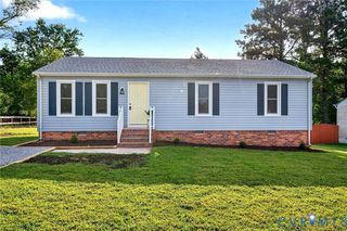 8913 Deerwater Rd, North Chesterfield, VA 23237