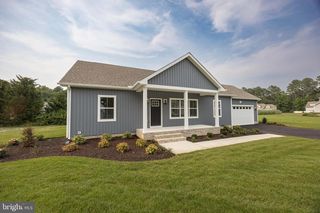 127 Holly Hill Ct, Fruitland, MD 21826