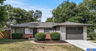 611 N  16th St, Beatrice, NE 68310