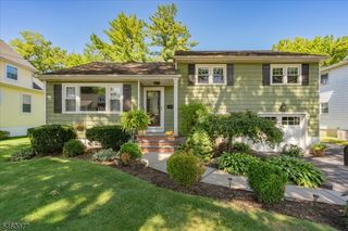 40 2nd Ave, Garwood, NJ 07027