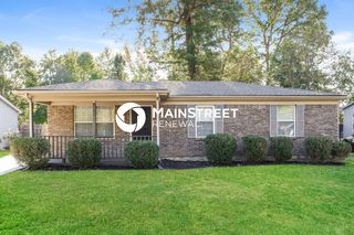 8131 Afterglow Dr, Louisville, KY 40214