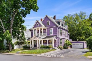 129 Arlington St, Haverhill, MA 01830