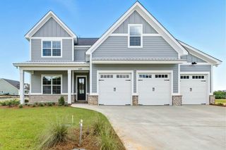 649 Knotted Pine Dr, Tallahassee, FL 32312