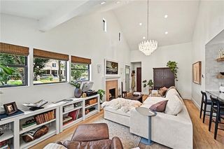 4707 Terrace St, Kansas City, MO 64112