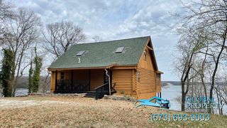 3075 Twin Rivers Poin, Camdenton, MO 65020