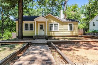 1 Hillcrest Ave, Columbia, SC 29203