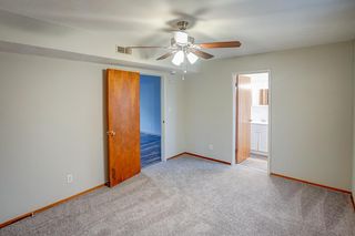 Spacious 1 bedroom with ceiling fans!