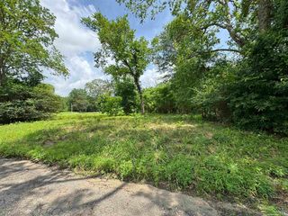 407 E  Miller St, Gladewater, TX 75647