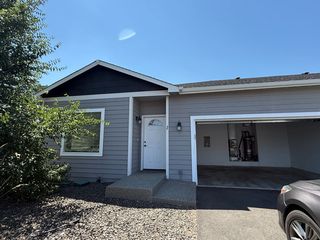 712 N  30th Ave, Yakima, WA 98902
