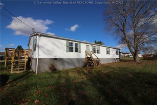 1107 Dudding St, Culloden, WV 25510