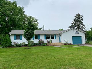 135 Stormer Rd, Indiana, PA 15701