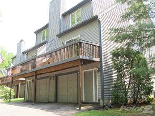 32 Woodland Rdg, Meriden, CT 06450