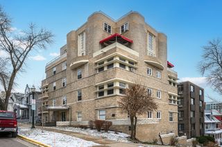 1 E  Gilman St #104, Madison, WI 53703
