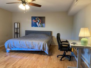 598 Hamilton Ave #1, Menlo Park, CA 94025