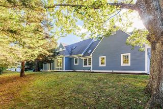 85 Sheep Farm Dr, East Greenwich, RI 02818