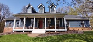 5200 Forest Valley Dr, Clarkston, MI 48348