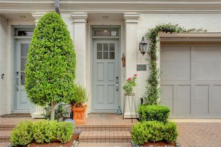 6110 Nicholas Grove Pl, Houston, TX 77055