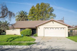 762 N  Mulberry Ave, Rialto, CA 92376