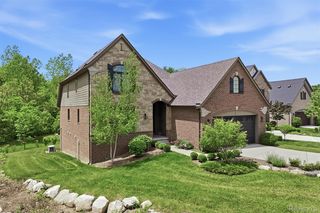 11701 Tuscany Ct, Plymouth, MI 48170