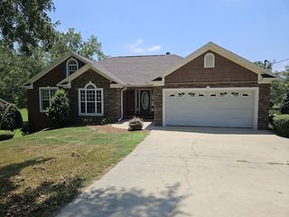 350 Swindall Cir, Rainbow City, AL 35906