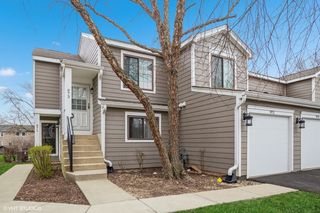 971 Westchester Cir #971, Schaumburg, IL 60193