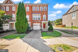 43143 Crosswind Ter, Ashburn, VA 20148