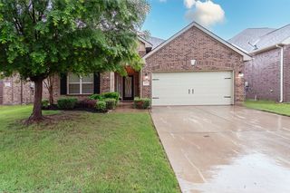4825 Lazy Oaks St, Fort Worth, TX 76244