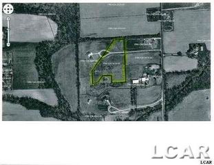 9000 Bramble Hwy, Tecumseh, MI 49286