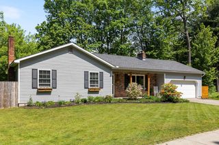 51 Jason Drive, Colchester, VT 05446