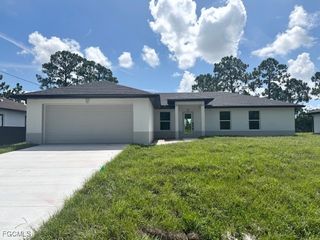 1049 Joponica Ave S, Lehigh Acres, FL 33974